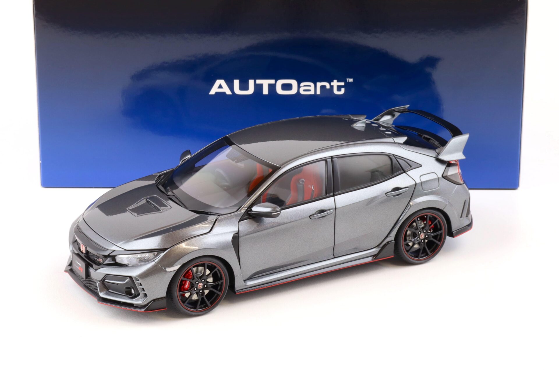 1:18 AUTOart Honda Civic Type R (FK8) 2021 polished metal metallic 73221