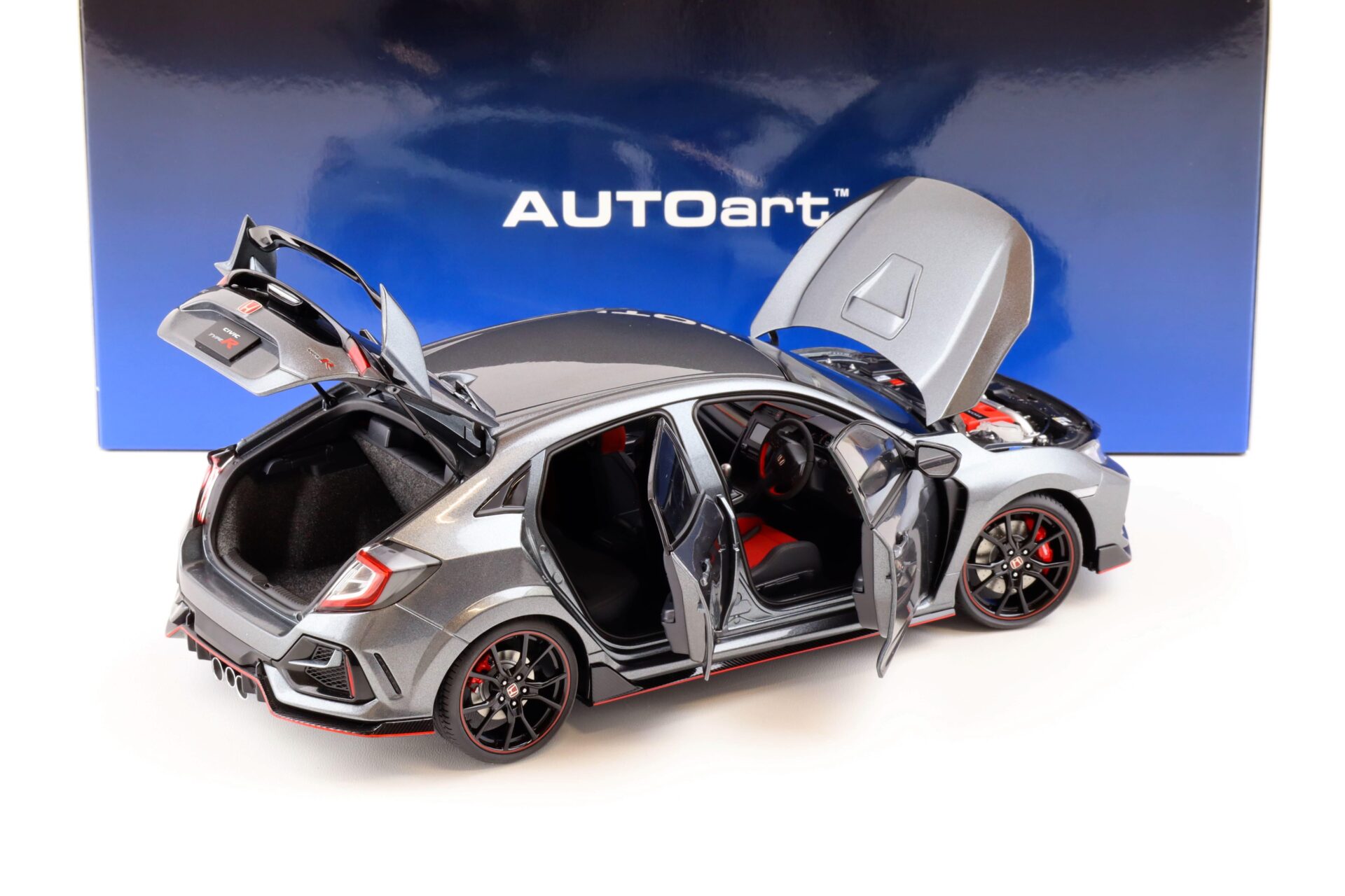 1:18 AUTOart Honda Civic Type R (FK8) 2021 polished metal metallic 73221