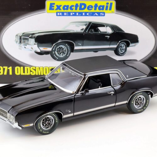 1:18 Exact Detail 1971 Oldsmobile Cutlass Supreme SX Coupe black