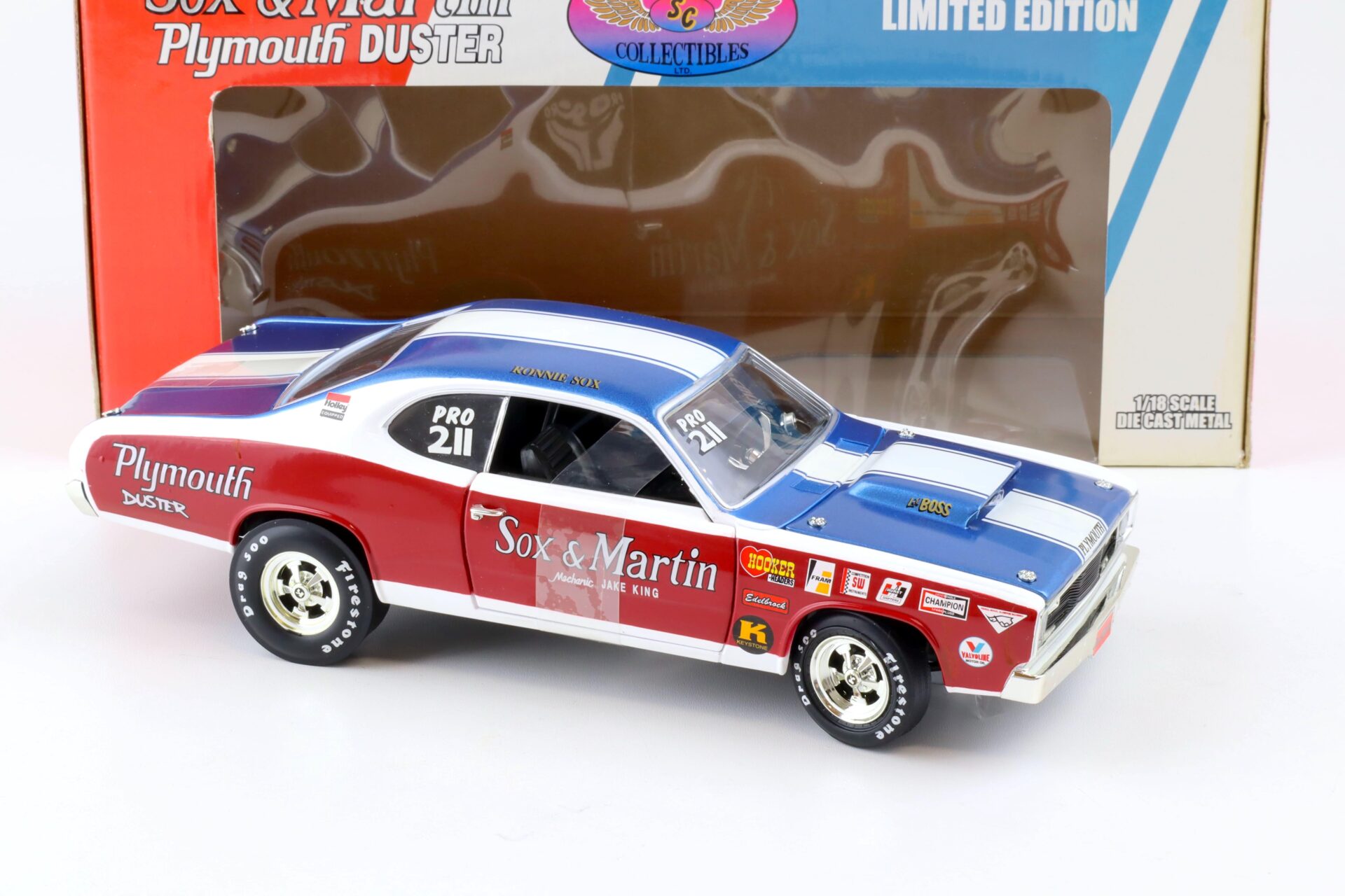 1:18 ERTL Supercar 1970 Plymouth Duster PRO STOCK Sox & Martin #PRO 211