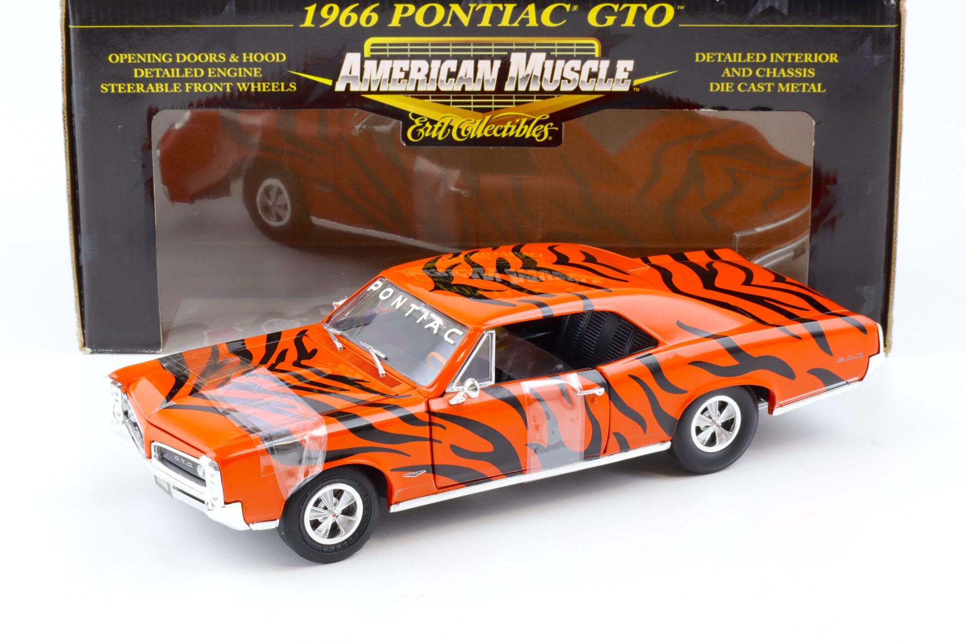 1:18 ERTL 1966 Pontiac GTO Coupe Arnie Beswick the Farmer Tiger orange/ black