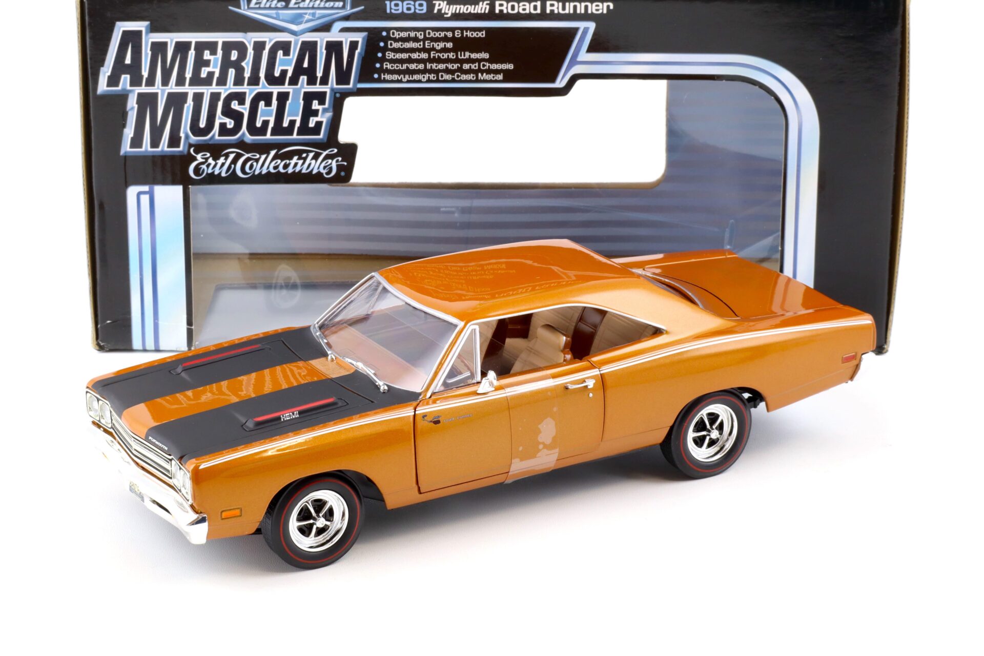 ID 82775 orig 1.jpg 1:18 ERTL Elite 1969 Plymouth Road Runner Hemi brown metallic