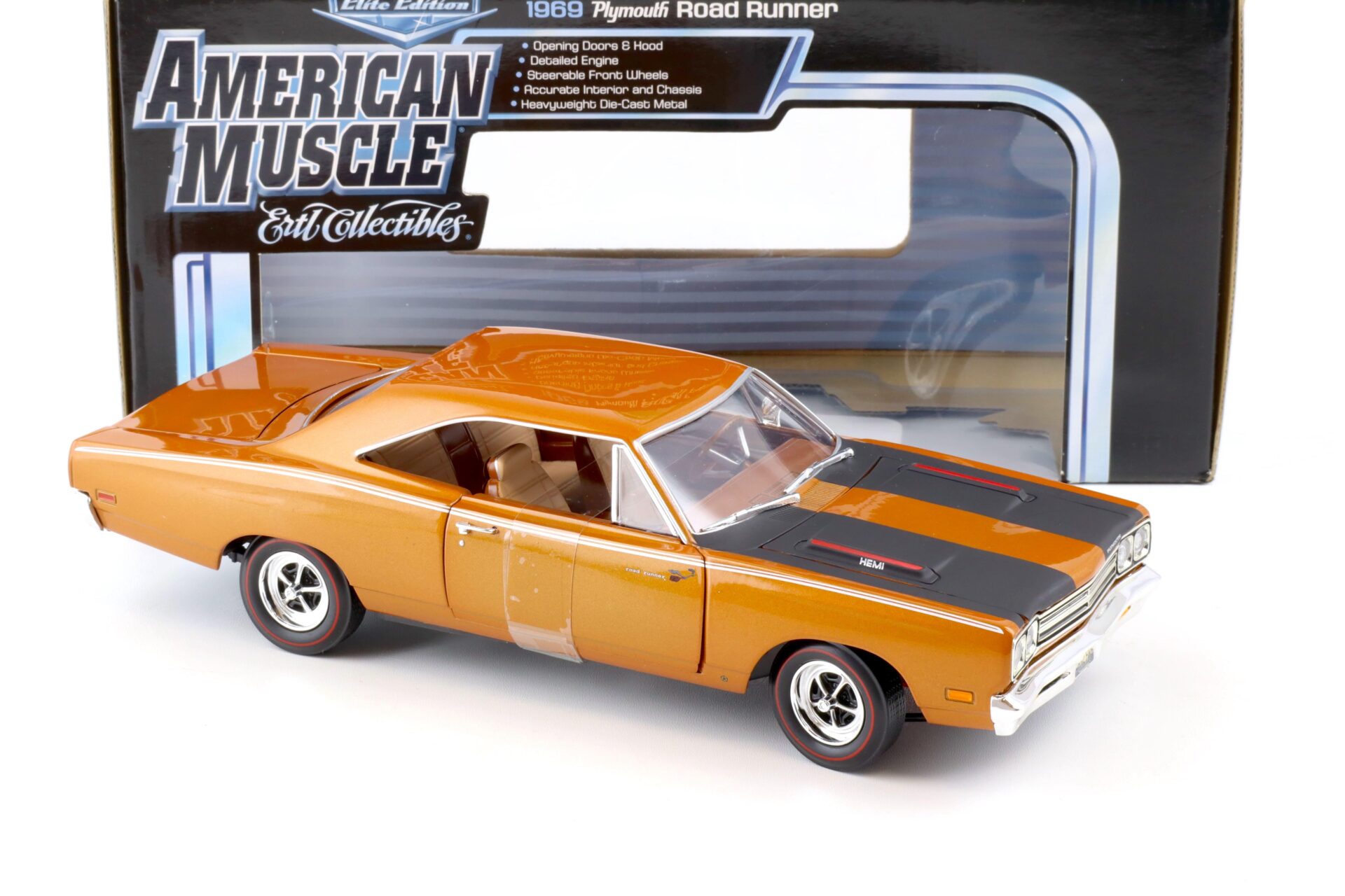 1:18 ERTL Elite 1969 Plymouth Road Runner Hemi brown metallic