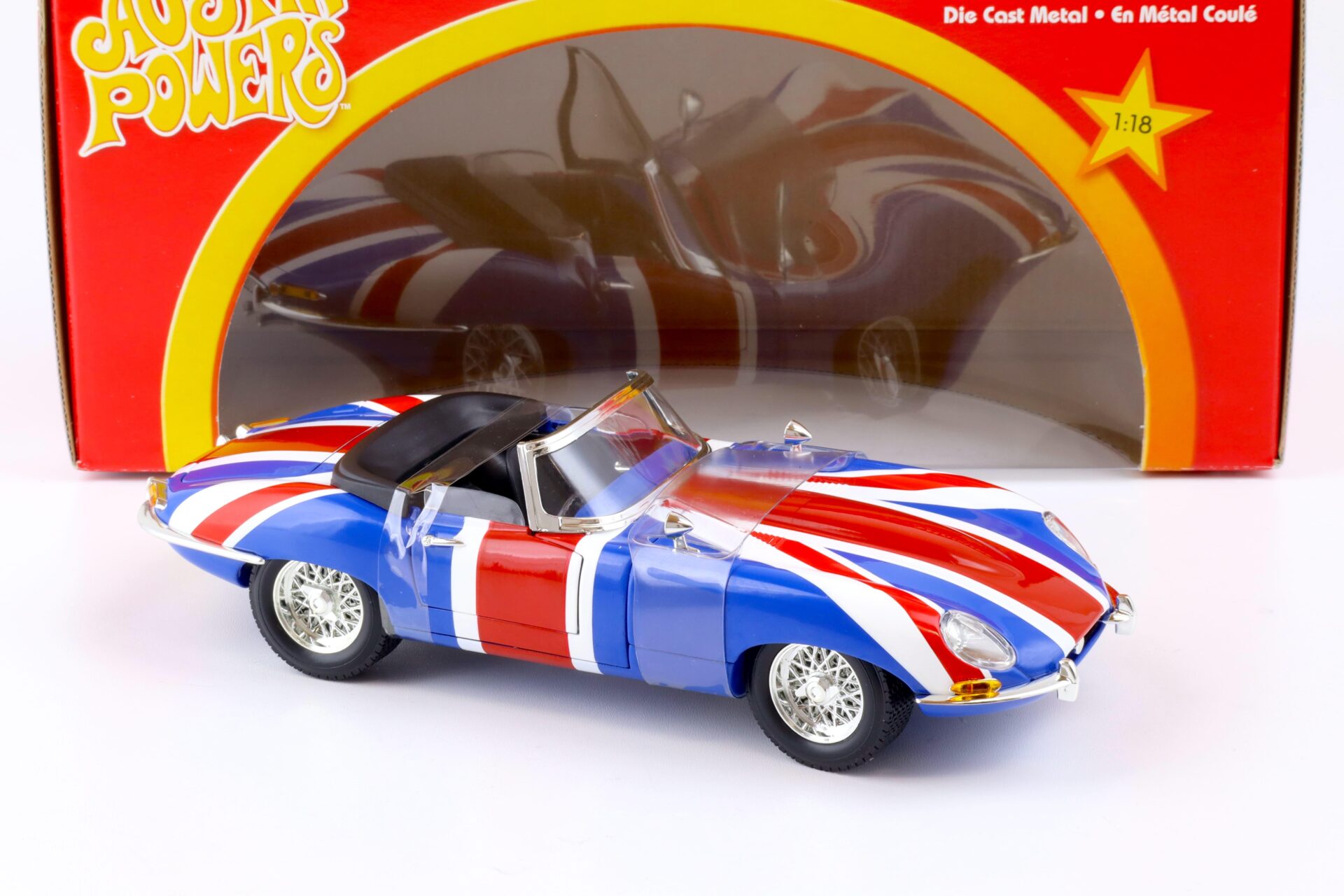 1:18 ERTL Joyride Jaguar E-Type Roadster Austin Powers SHAGUAR blue/red/white