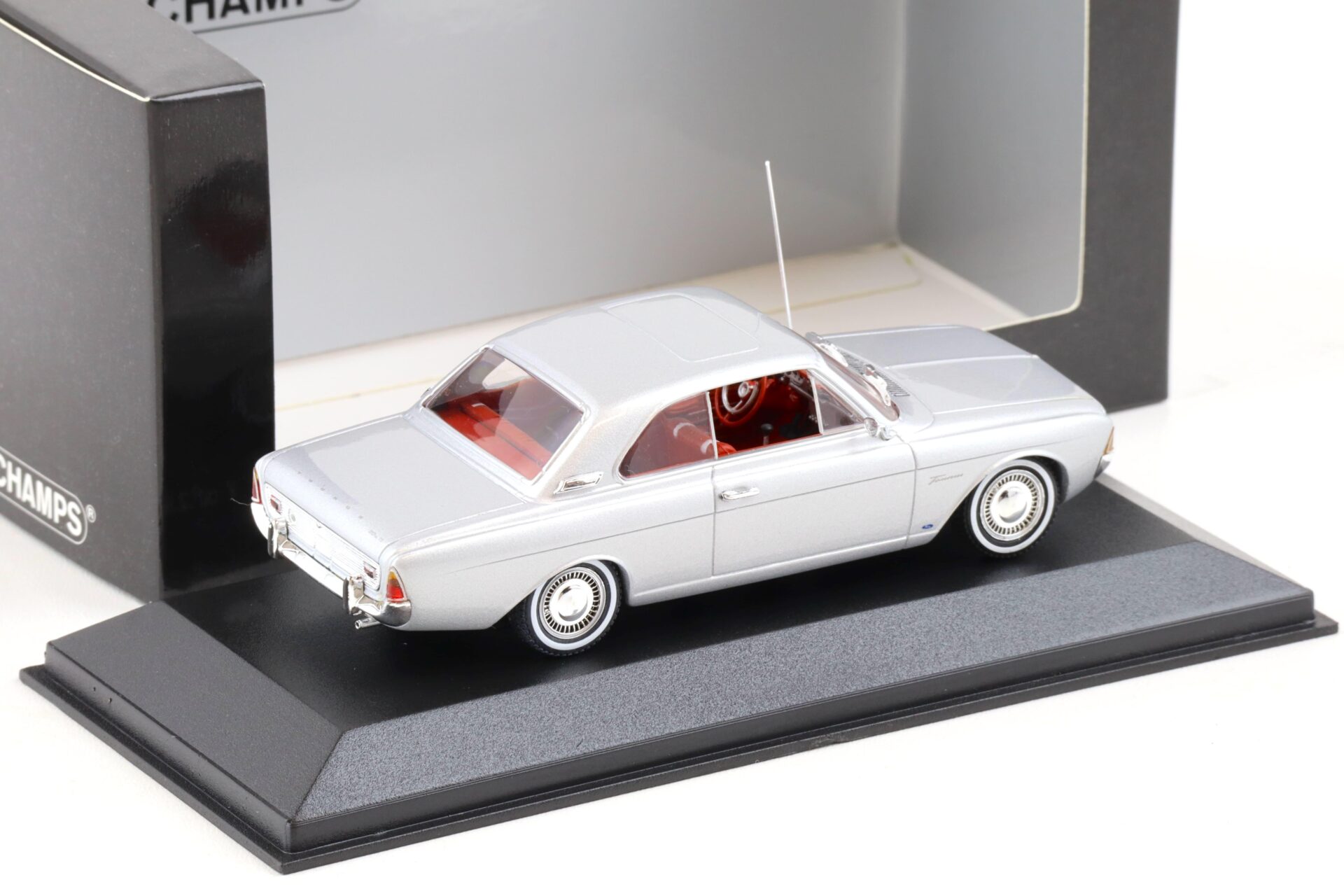 1:43 Minichamps Ford Taunus Coupe P5 silver metallic 68