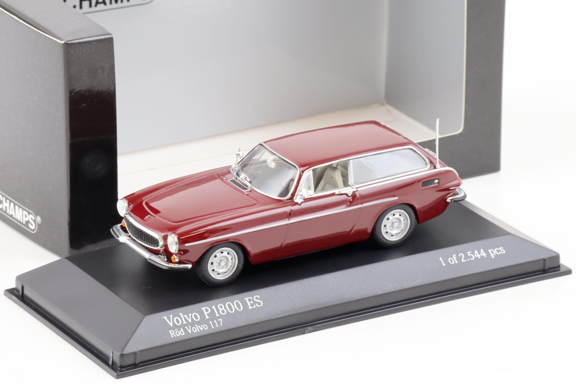 ID 83090 orig.jpg 1:43 Minichamps Volvo P 1800 ES Estate 1971 dark red