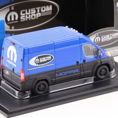 1:43 Greenlight 2018 Ram Promaster 2500 Cargo High Roof MOPAR Custom Shop blue