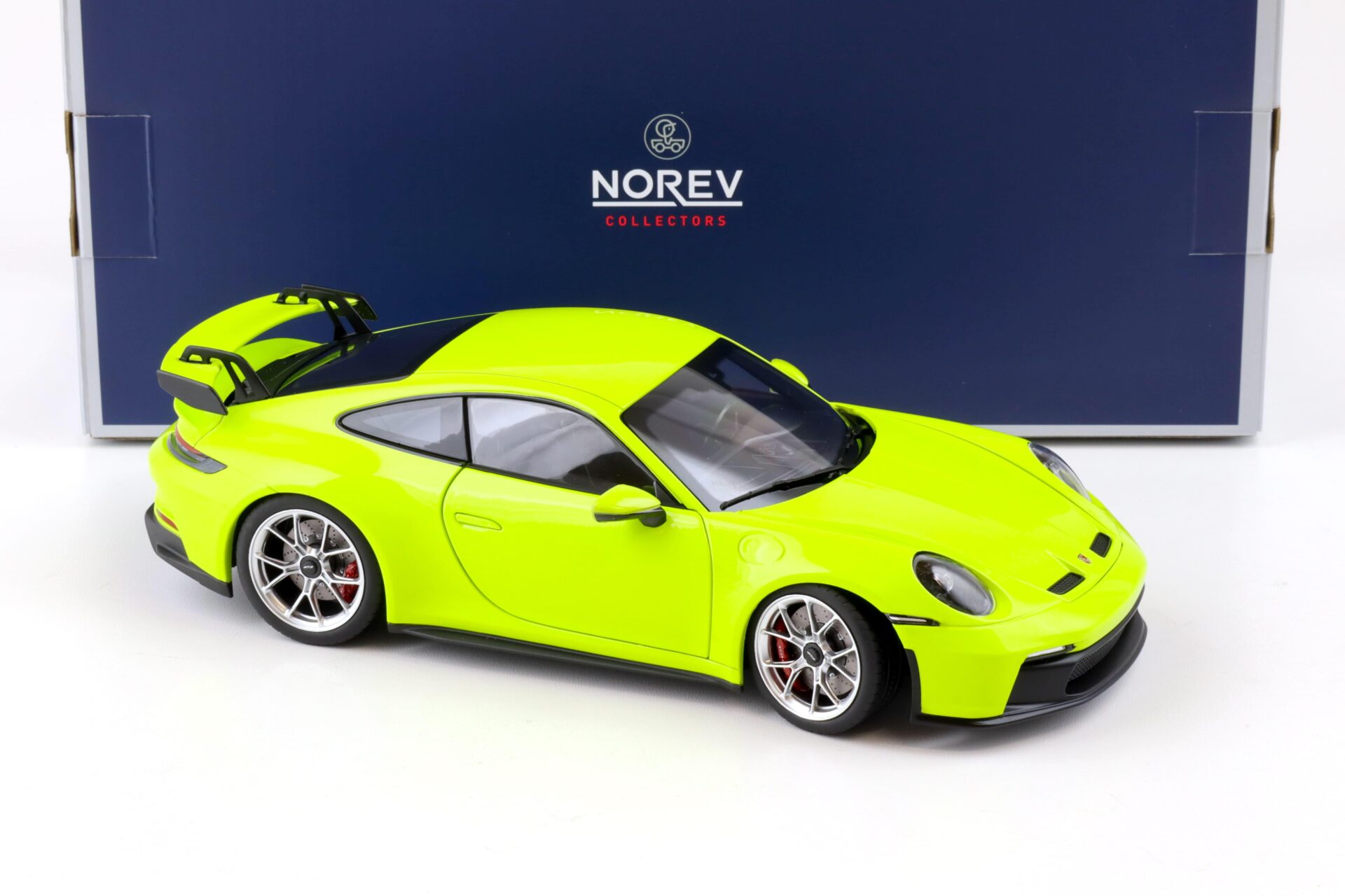 1:18 Norev Porsche 911 (992) GT3 Coupe 2021 Acid green