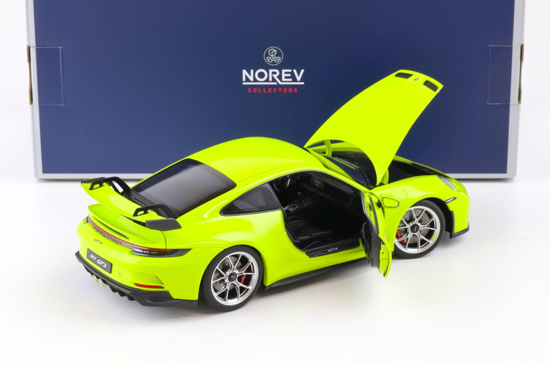 1:18 Norev Porsche 911 (992) GT3 Coupe 2021 Acid green