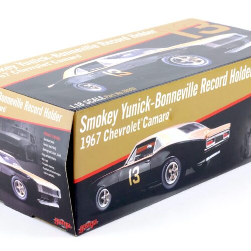 1:18 GMP Chevrolet Camaro 1967 Bonneville Record #13 Smokey Yunick black/ gold - Image 5