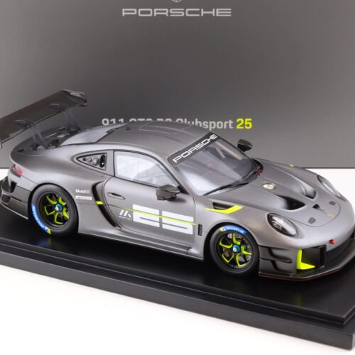 1:18 Spark Porsche 911 GT2 RS Clubsport 25 grey - Limited 750 pcs. WAP DEALER