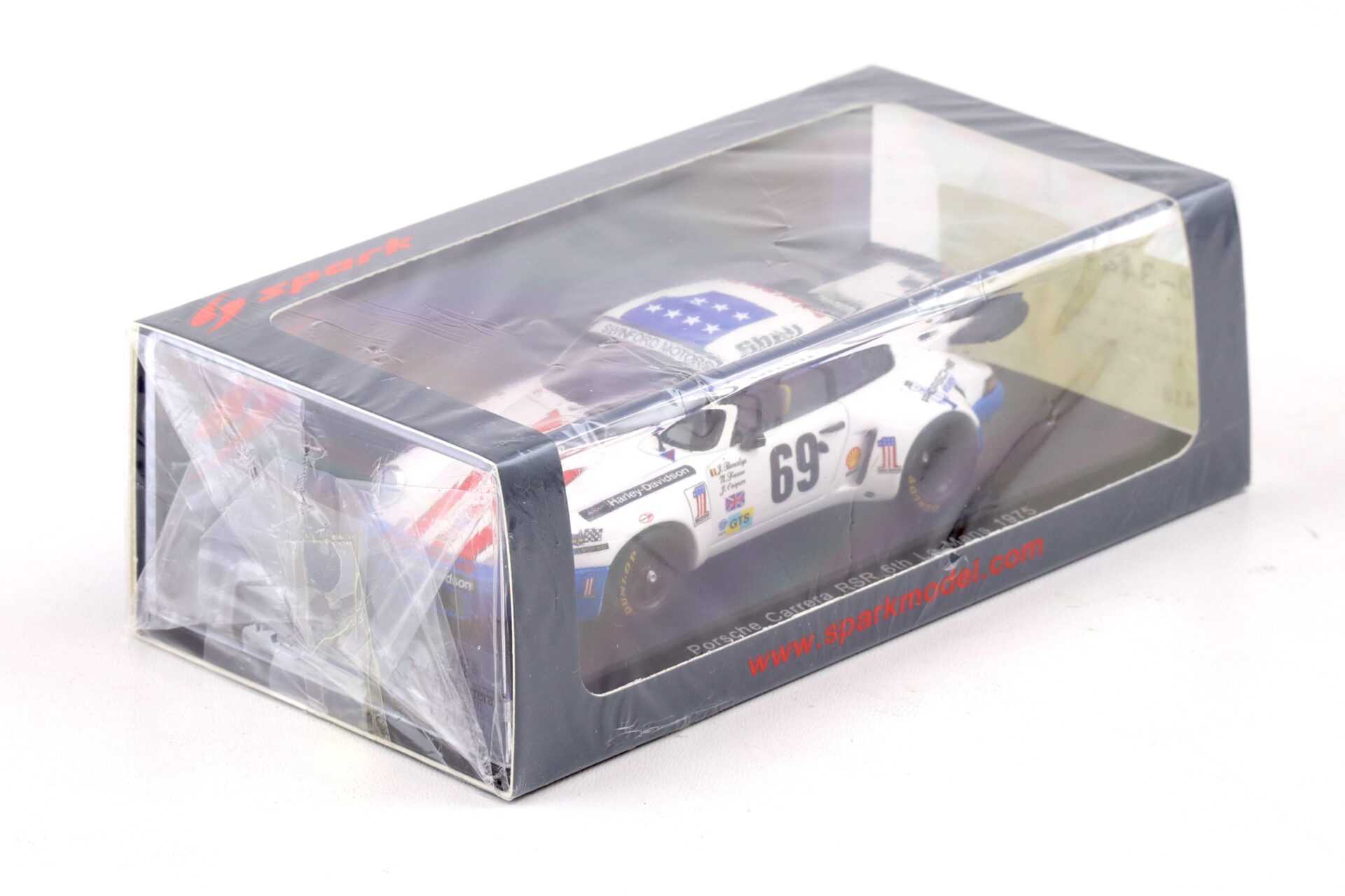 1:43 Spark Porsche 911 Carrera RSR 6th Le Mans 1975 Beurlys/ Faure/ Cooper #69