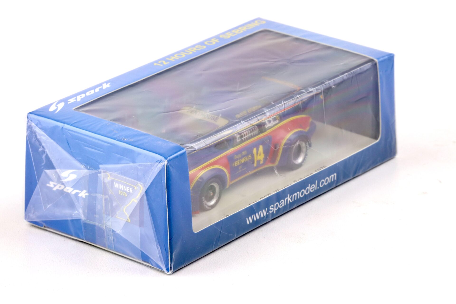 1:43 Spark Porsche 911 RSR Winner Sebring 1976 Holbert/ Keyser #14