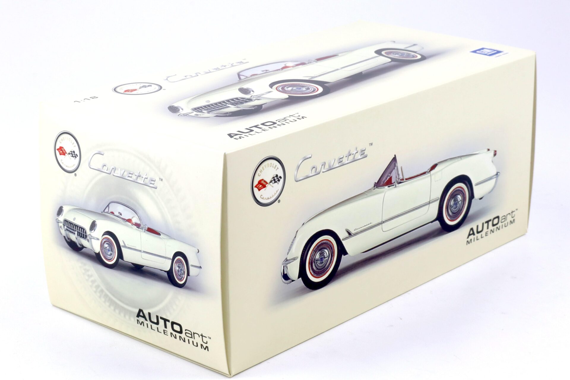 1:18 AUTOart Chevrolet Corvette C1 Convertible 1953 Polo white