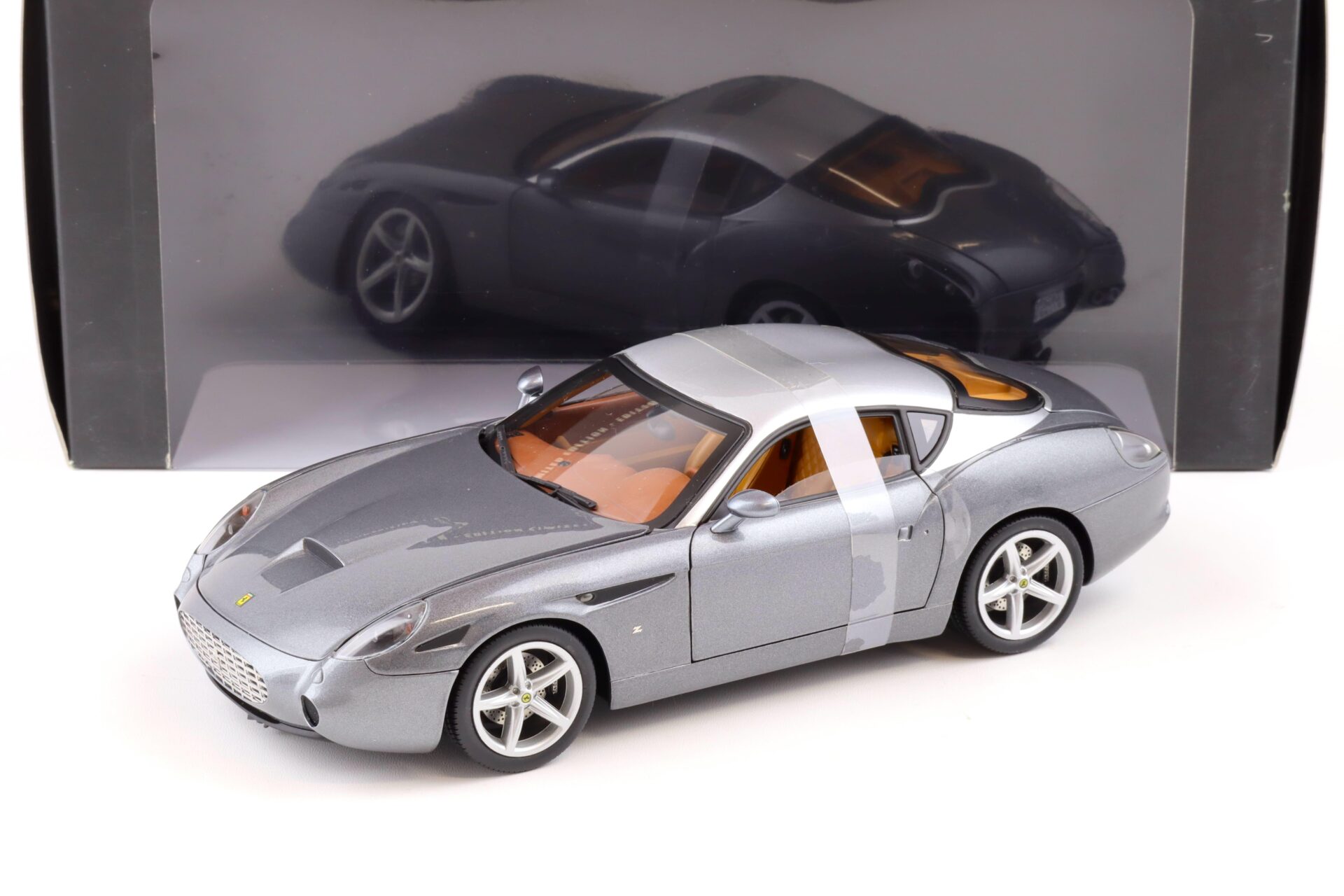 ID 83776 orig 1.jpg 1:18 Hot Wheels Elite Ferrari 575 GTZ Zagato Coupe grey metallic/ silver roof