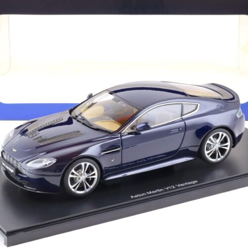 1:18 AUTOart Aston Martin V12 Vantage Coupe 2010 Midnight blue 70205