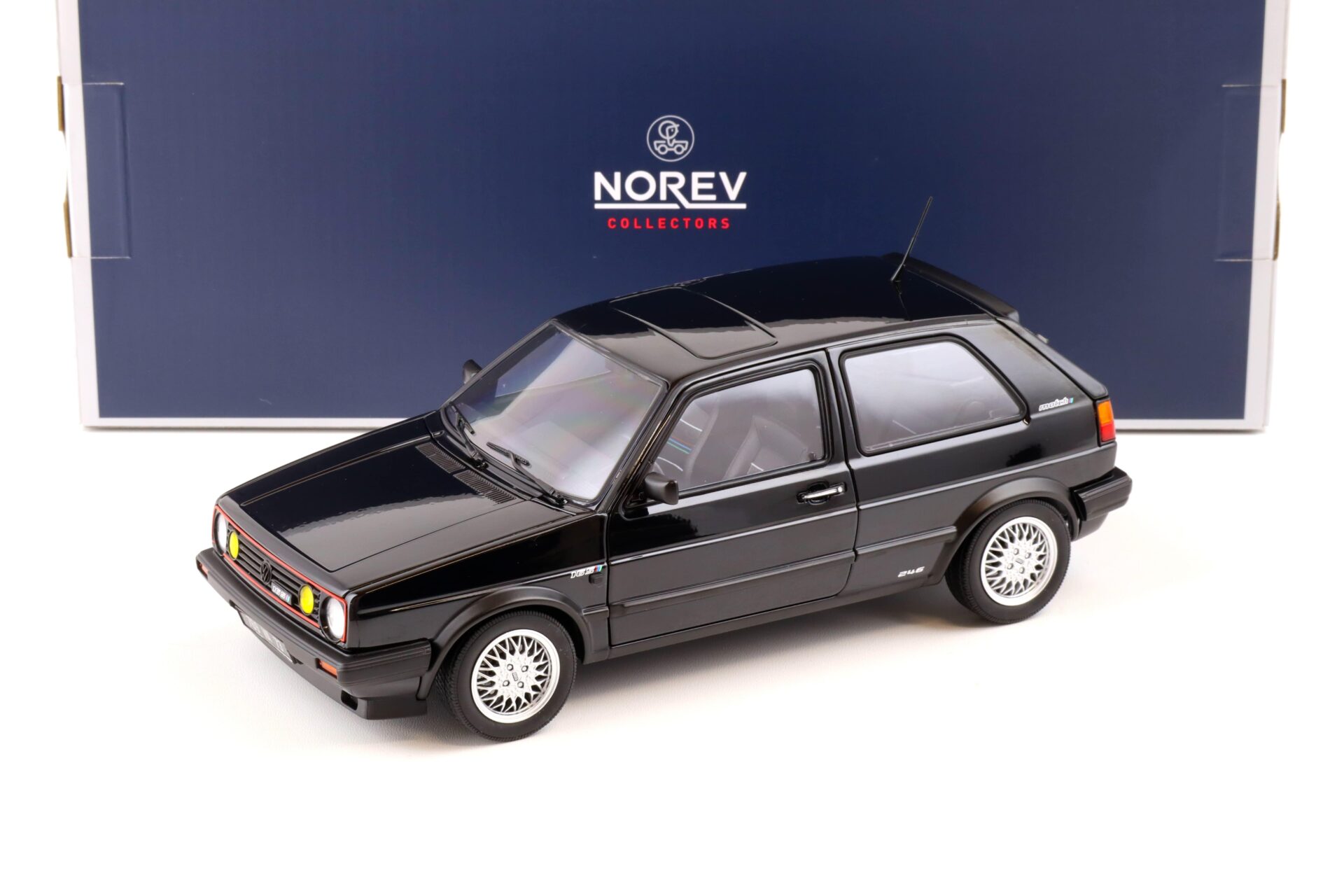 ID 83899 orig.jpg 1:18 Norev VW Golf 2 GTI Match 1989 black metallic