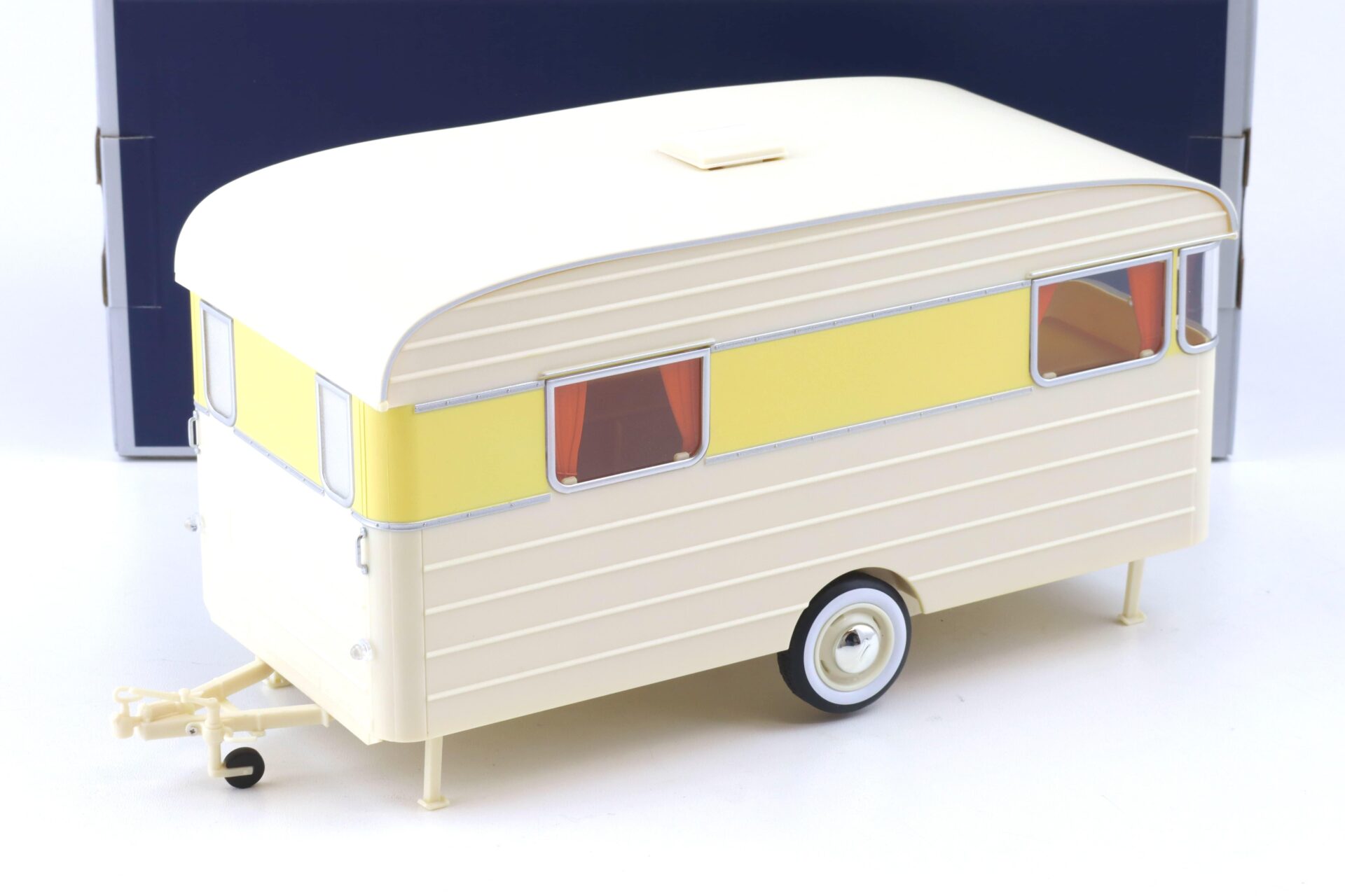 1:18 Norev Wohnwagen Caravan Digue Panoramic 14 beige/ yellow 1960