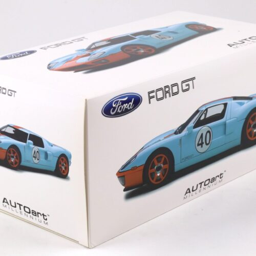 1:18 AUTOart Ford GT 2004 blue/ orange stripes #40 GULF Livery