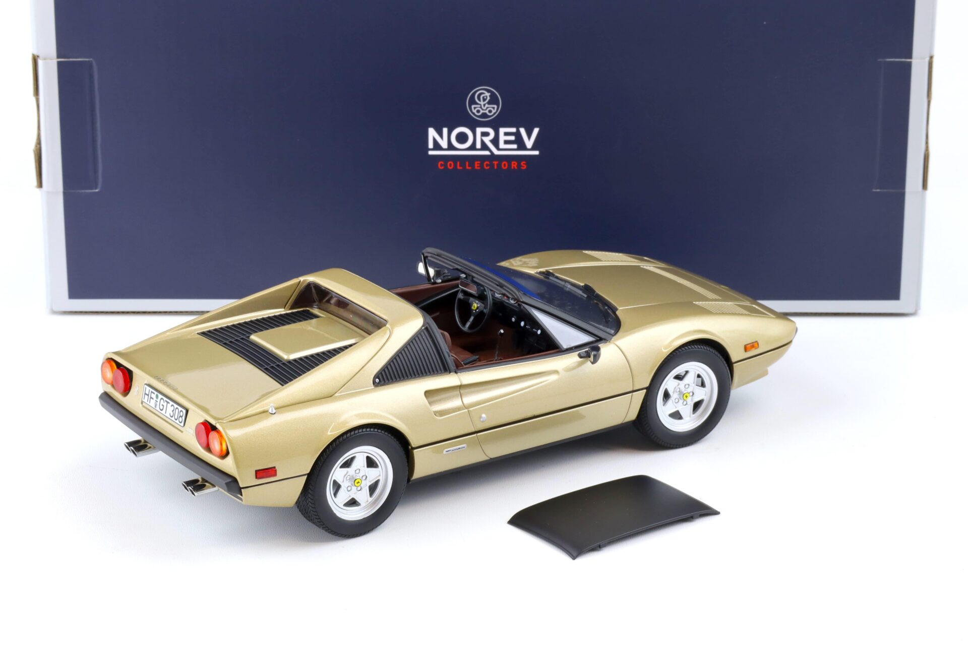 1:18 Norev Ferrari 308 GTS Quattrovalvole 1982 gold oro chiaro - Limited 1000 pcs.