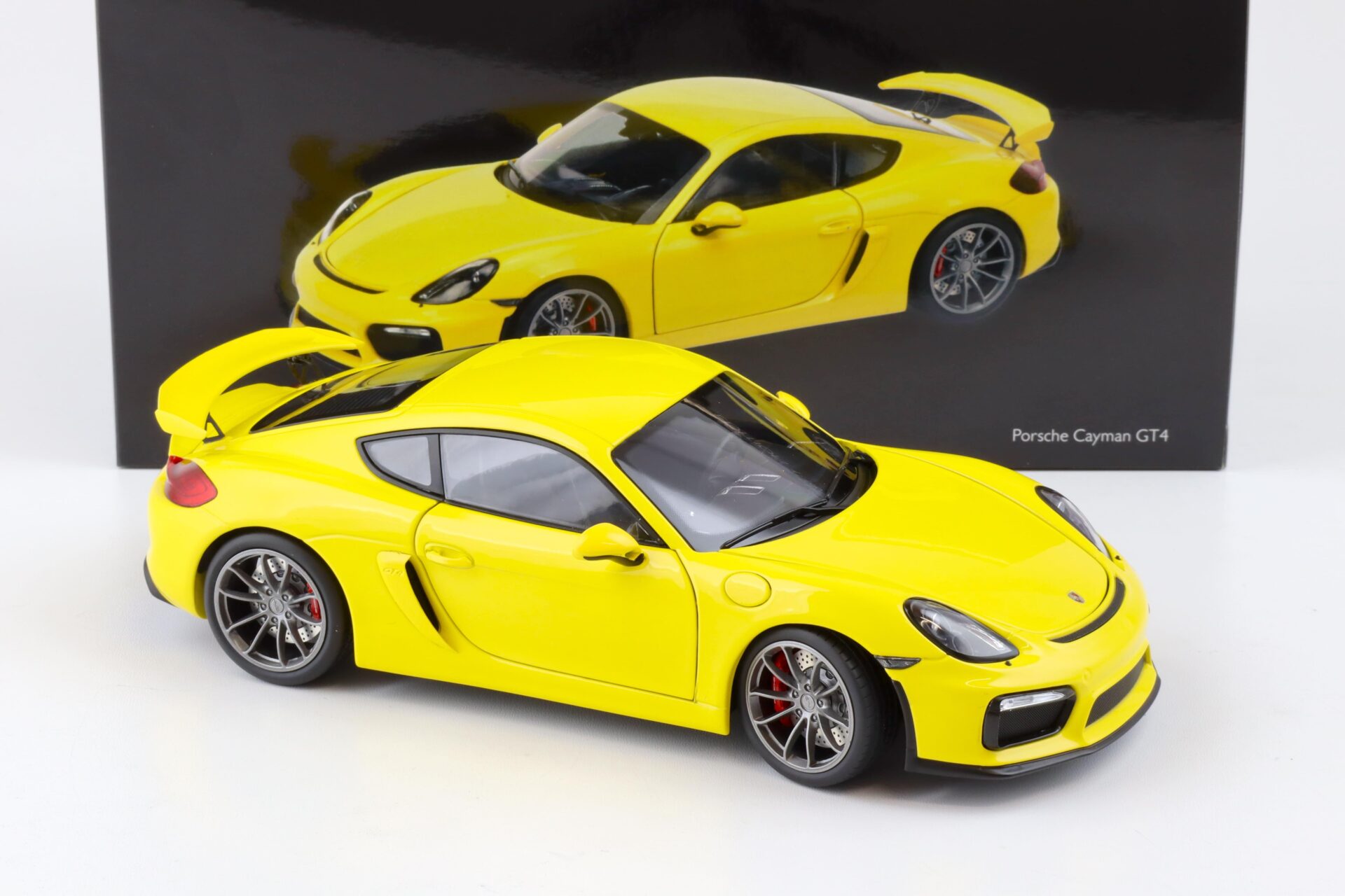 1:18 Schuco Porsche Cayman GT4 racing yellow Diecast 450040000