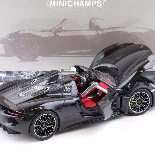 1:18 Minichamps Porsche 918 Spyder 2013 black/ red seats