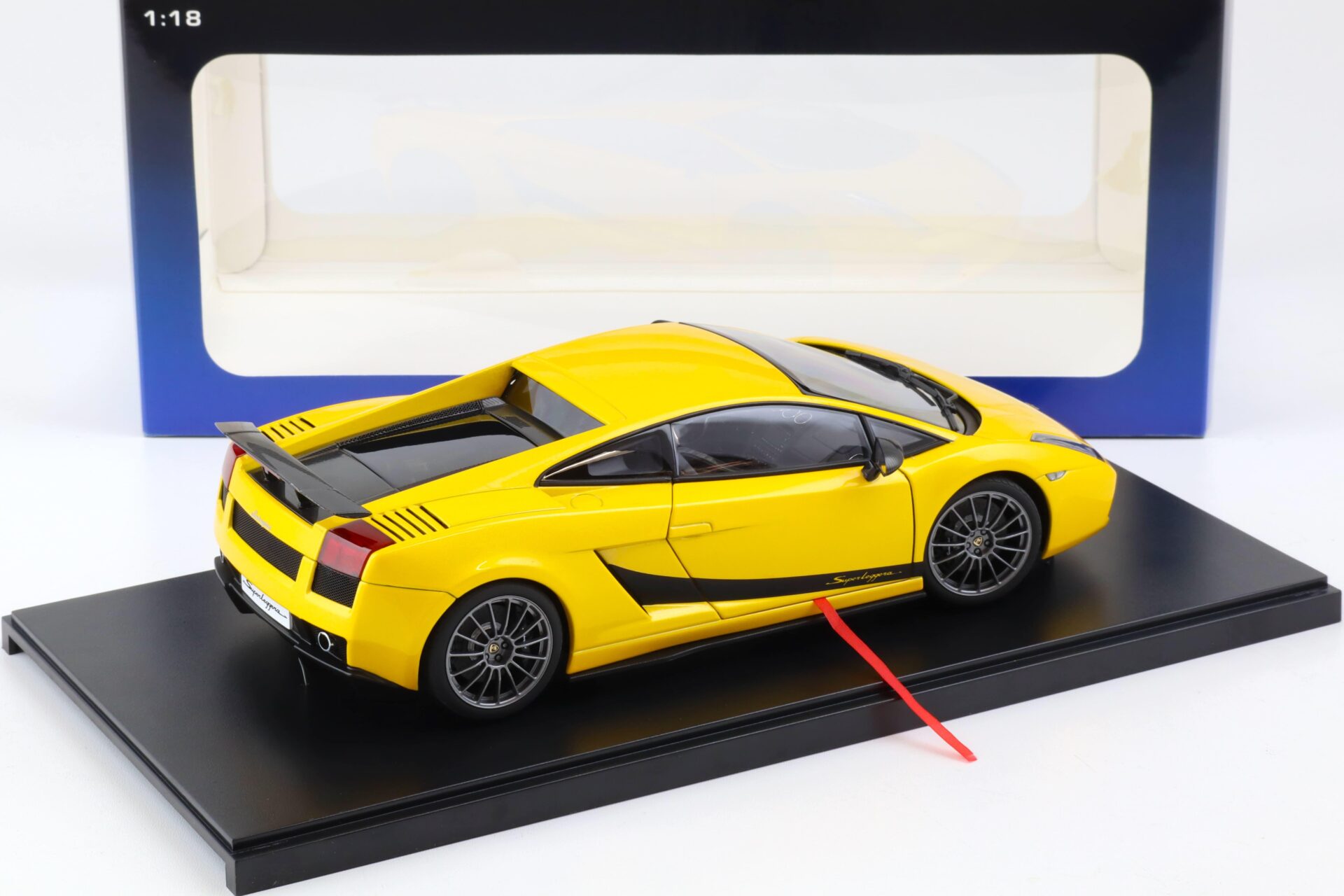 1:18 AUTOart Lamborghini Gallardo Superleggera giallo midas/ metallic yellow