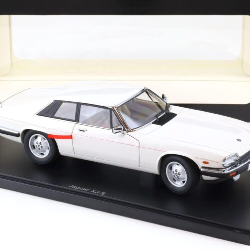 1:18 AUTOart Jaguar XJ-S Coupe white 73576