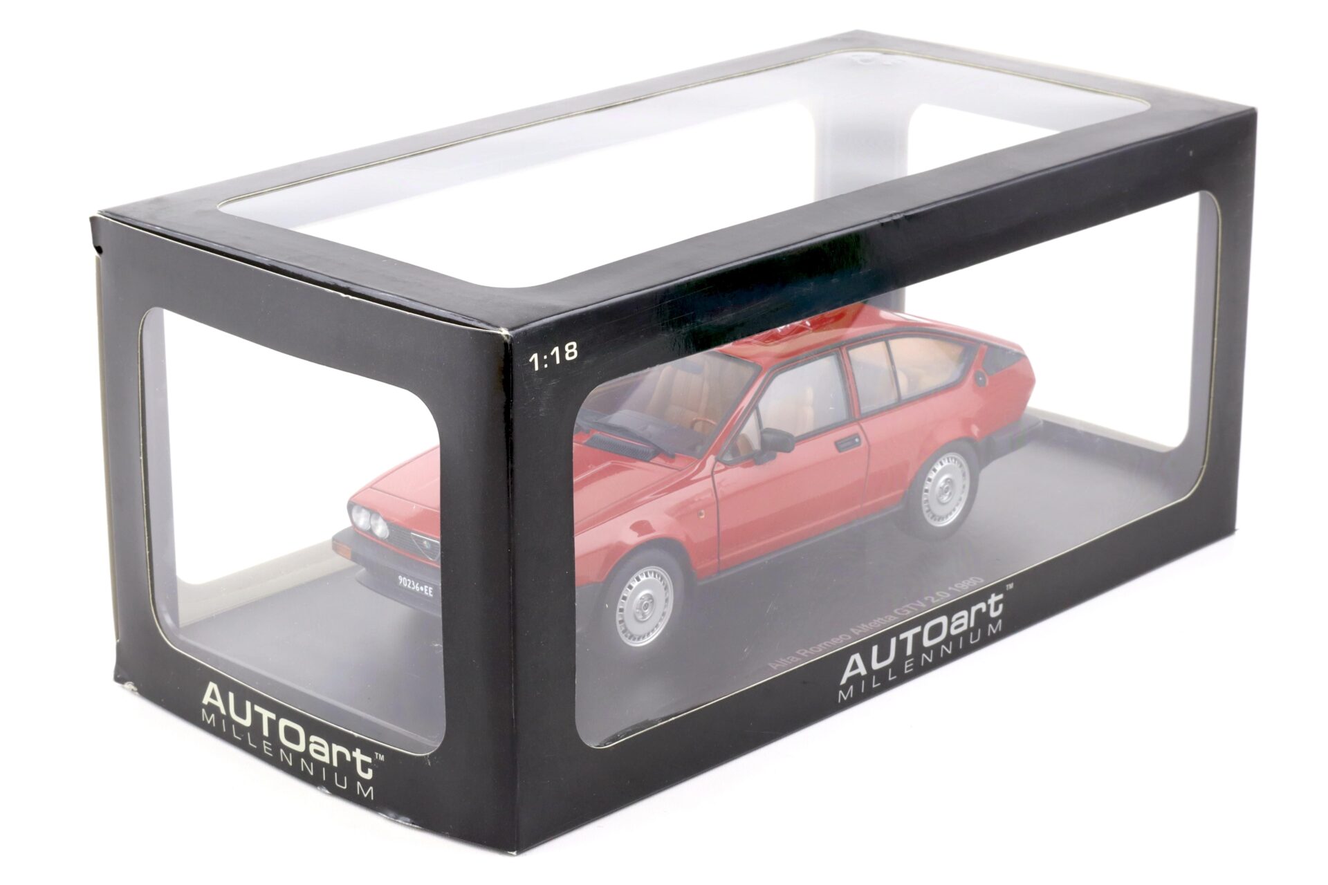 1:18 AUTOart Alfa Romeo Alfetta GTV 2.0 - 1980 red 70146