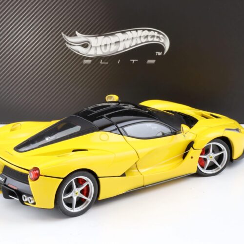 1:18 Hot Wheels Elite Ferrari LaFerrari 2013 yellow BCT81