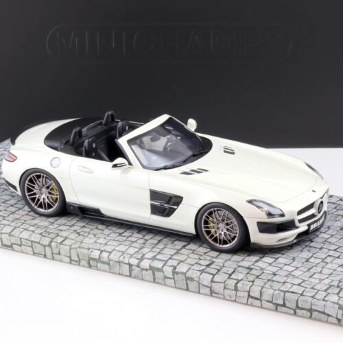 1:18 Minichamps Mercedes SLS Brabus 700 Biturbo Roadster 2013 pearl white