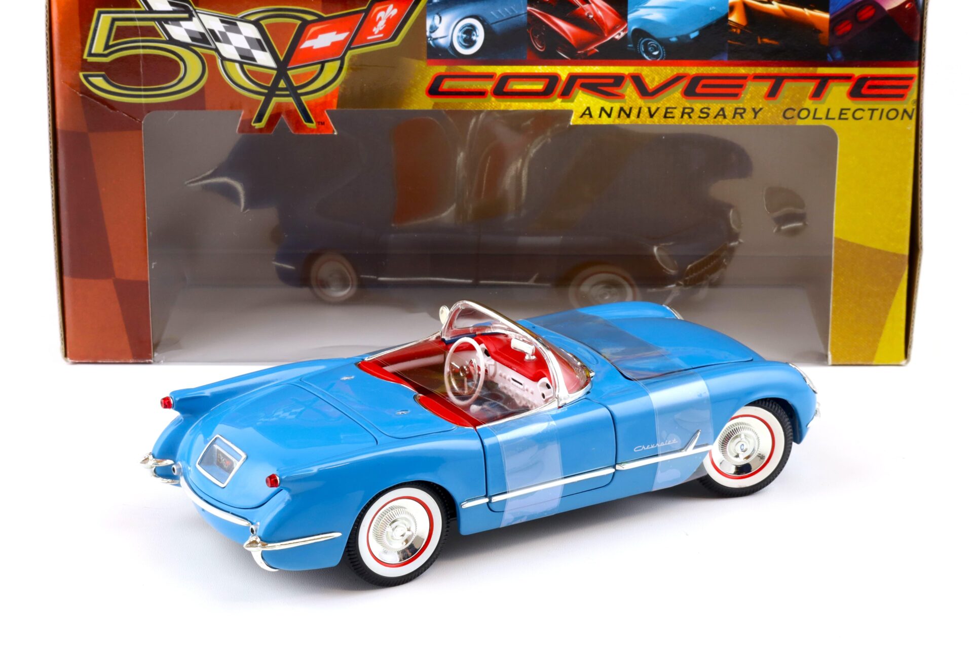 1:18 ERTL 1954 Chevrolet Corvette Convertible blue/ red Anniversary Collection