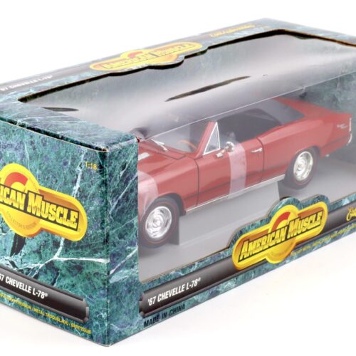1:18 ERTL 1967 Chevrolet Chevelle L-78 Super Sport red/ vinyl roof