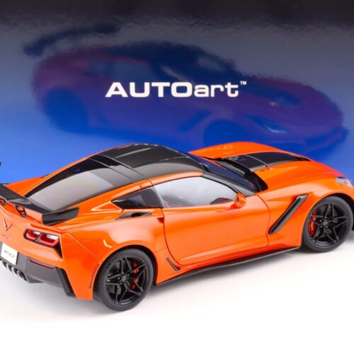 1:18 AUTOart Chevrolet Corvette C7 ZR1 Coupe 2019 Sebring orange tintcoat