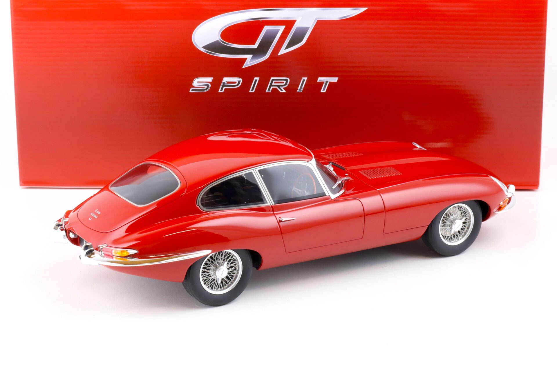 1:12 GT Spirit GT761 Jaguar E-Type Coupe 4.2 Carman red