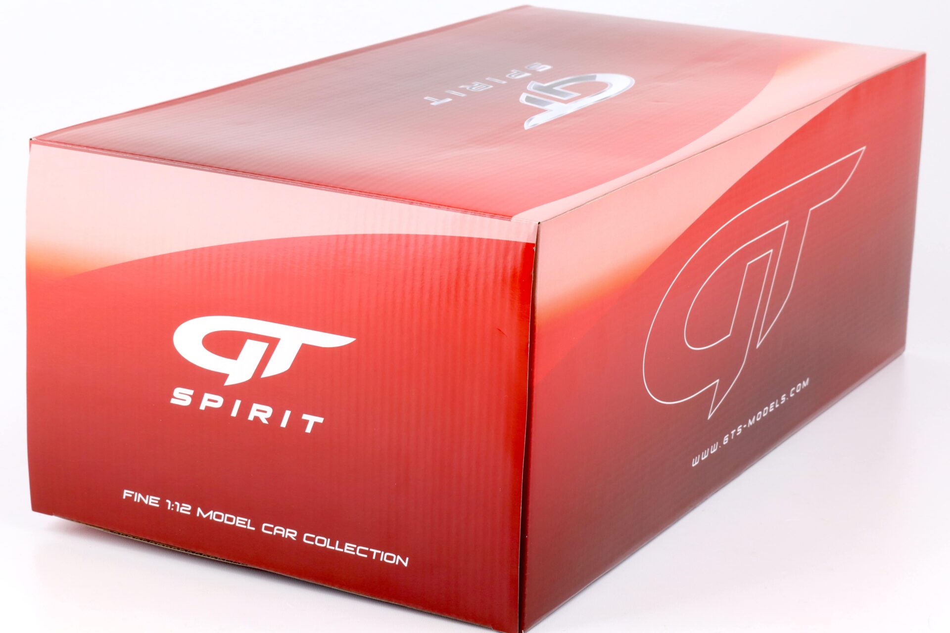 1:12 GT Spirit GT761 Jaguar E-Type Coupe 4.2 Carman red