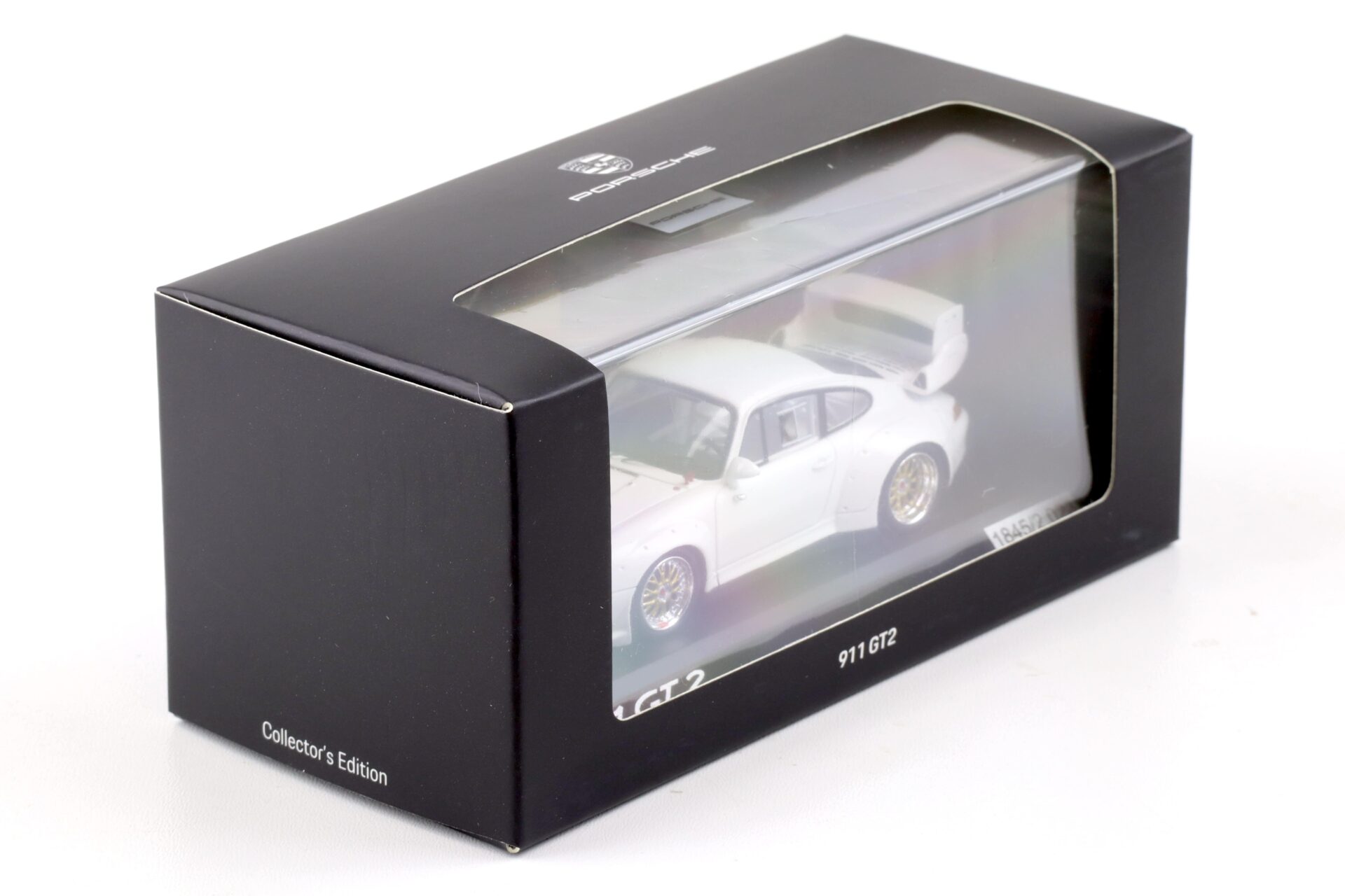 1:43 Spark Porsche 911 (993) GT2 Coupe white 60 Years 911 DEALER VERSION