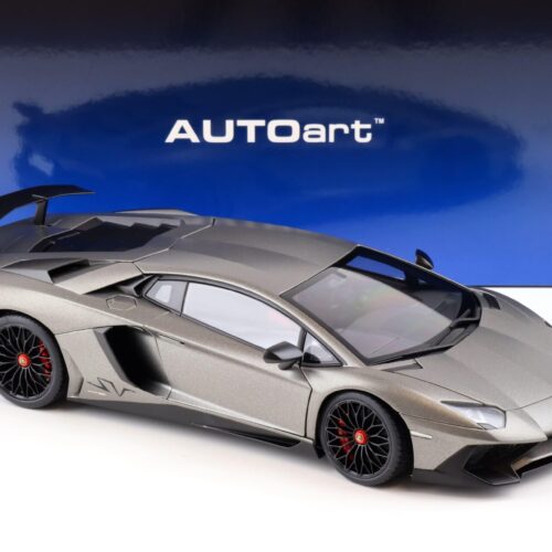 1:18 AUTOart Lamborghini Aventador LP750-4 SV Grigio Titans/ matt grey 74554