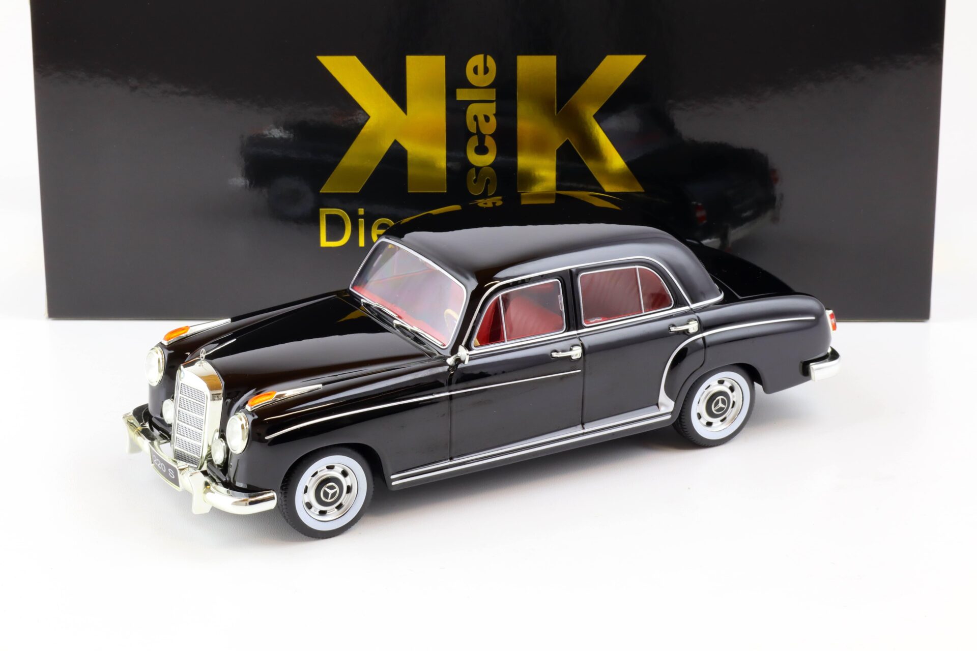 ID 84633 orig.jpg 1:18 KK-Scale Mercedes 220 S Limousine black 1956