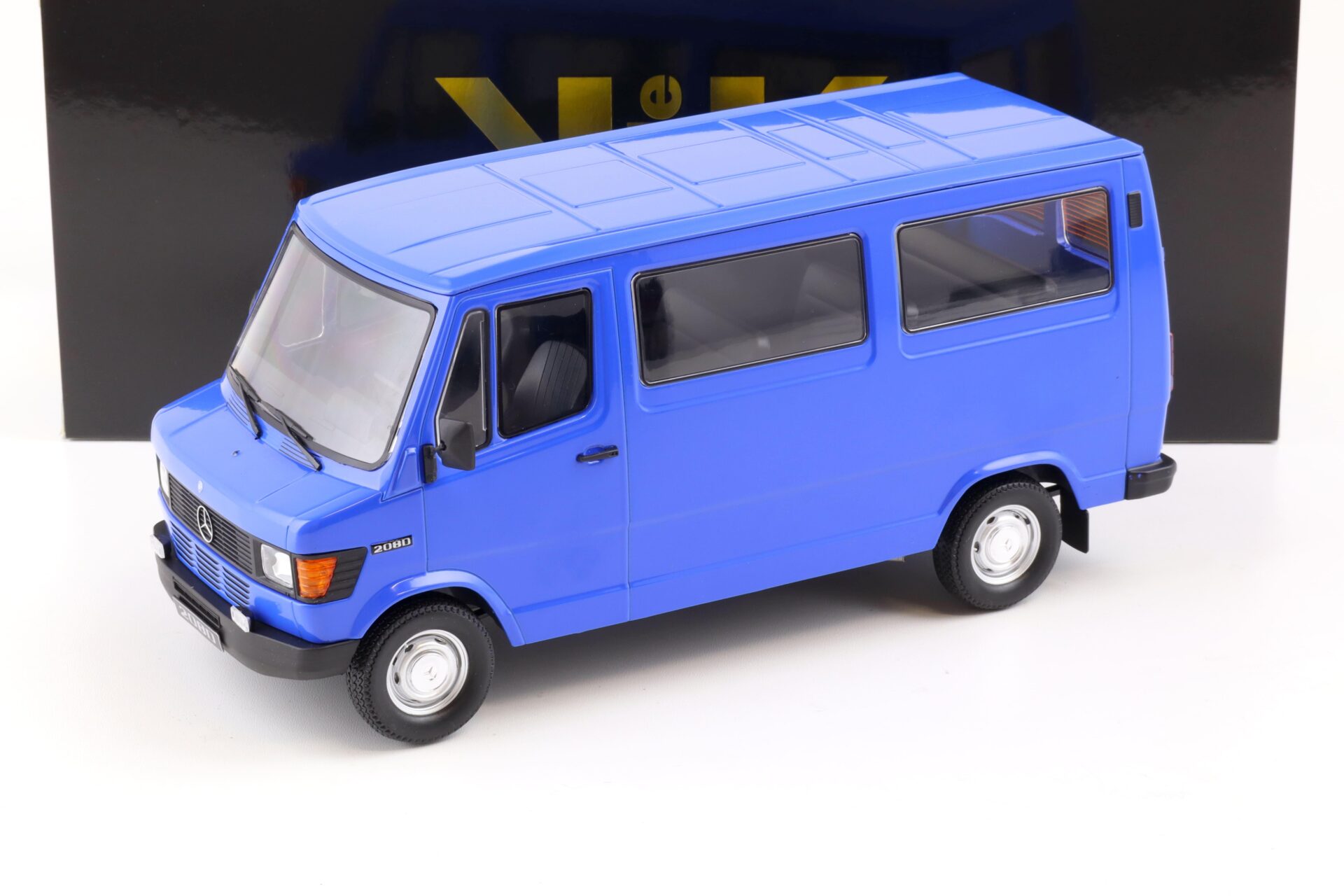 1:18 KK-Scale Mercedes 208D Bus Van Kastenwagen blue