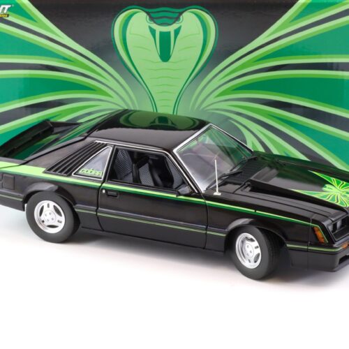 1:18 Greenlight 1980 Ford Mustang Cobra Coupe black/ green