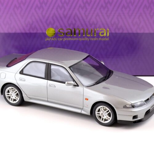 1:18 Kyosho Samurai Nissan Skyline GT-R Autech Version 40th Anniversary silver