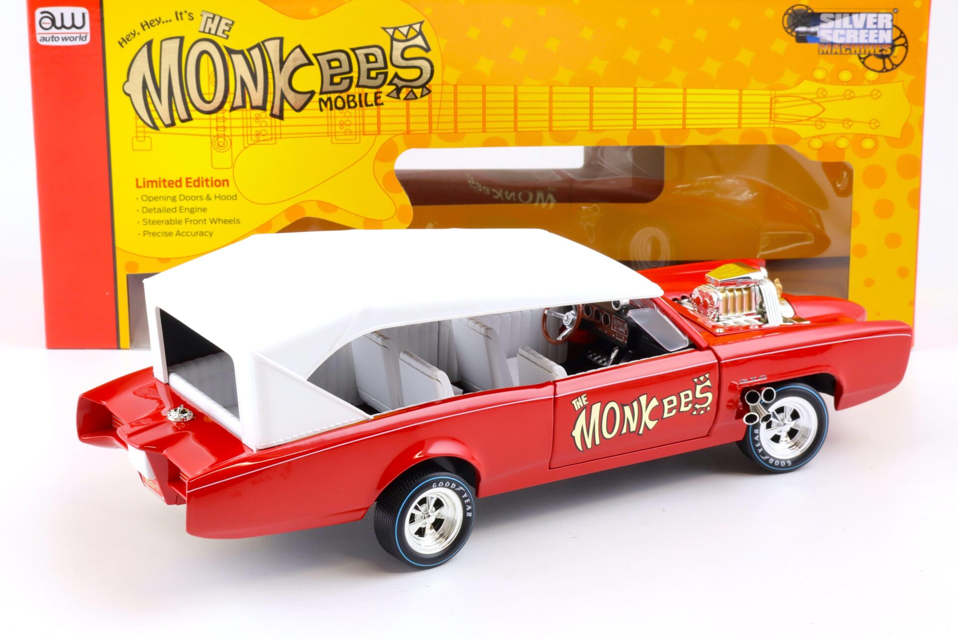 1:18 Auto World 1966 Pontiac GTO Convertible THE Monkees Mobile red/ white