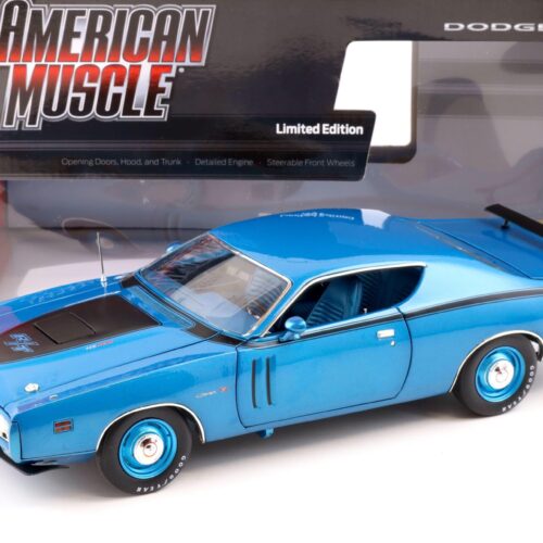 1:18 Auto World 1971 Dodge Charger R/T Coupe Class of 1971 blue metallic