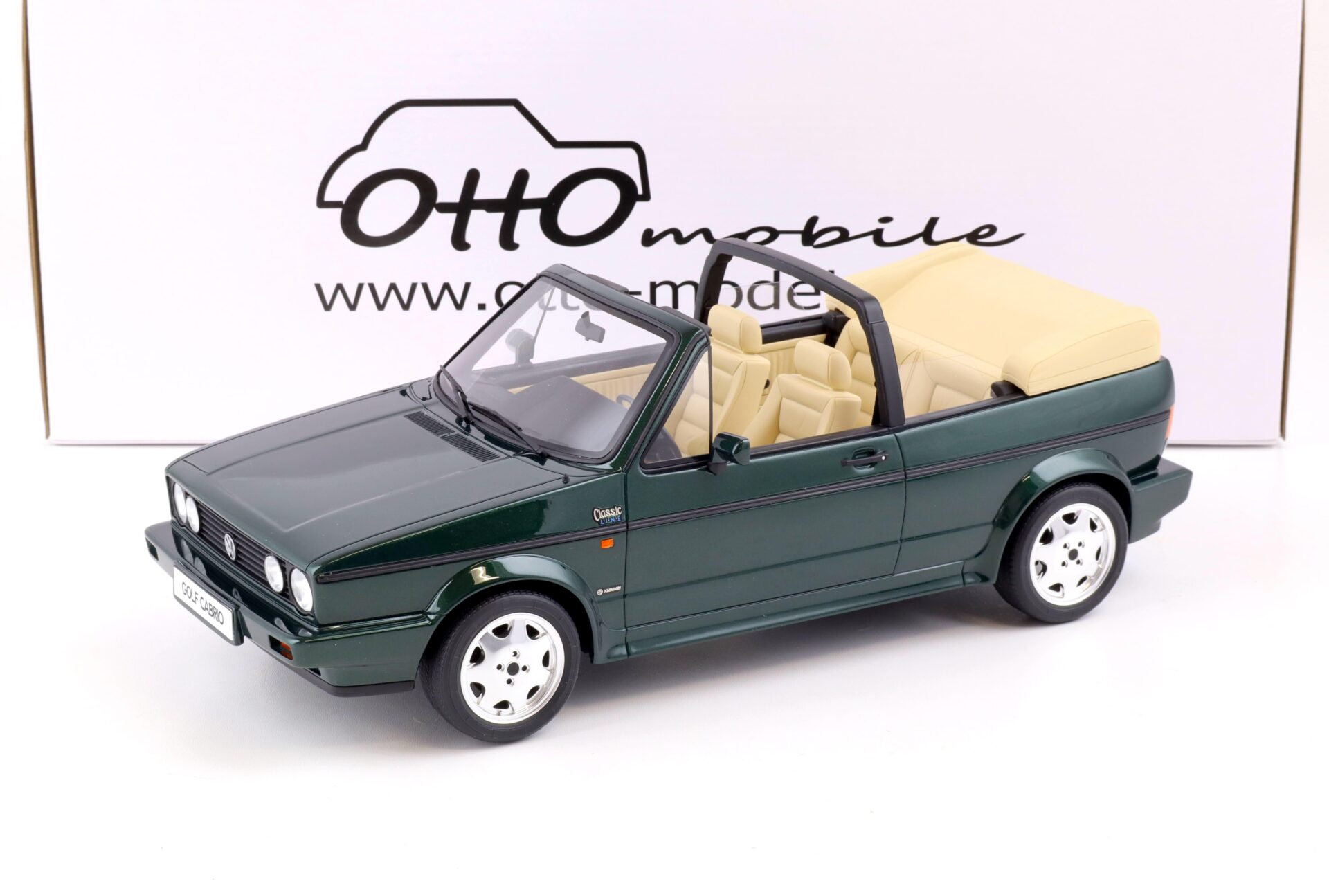 ID 84936 orig 1.jpg 1:12 OTTO mobile G036 VW Golf 1 MK1 Cabriolet Classic Line 1992 green