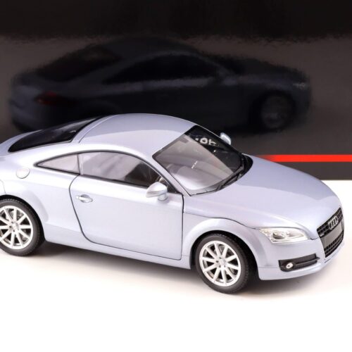 1:18 Minichamps Audi TT Coupe RHD 2006 silver-blue metallic