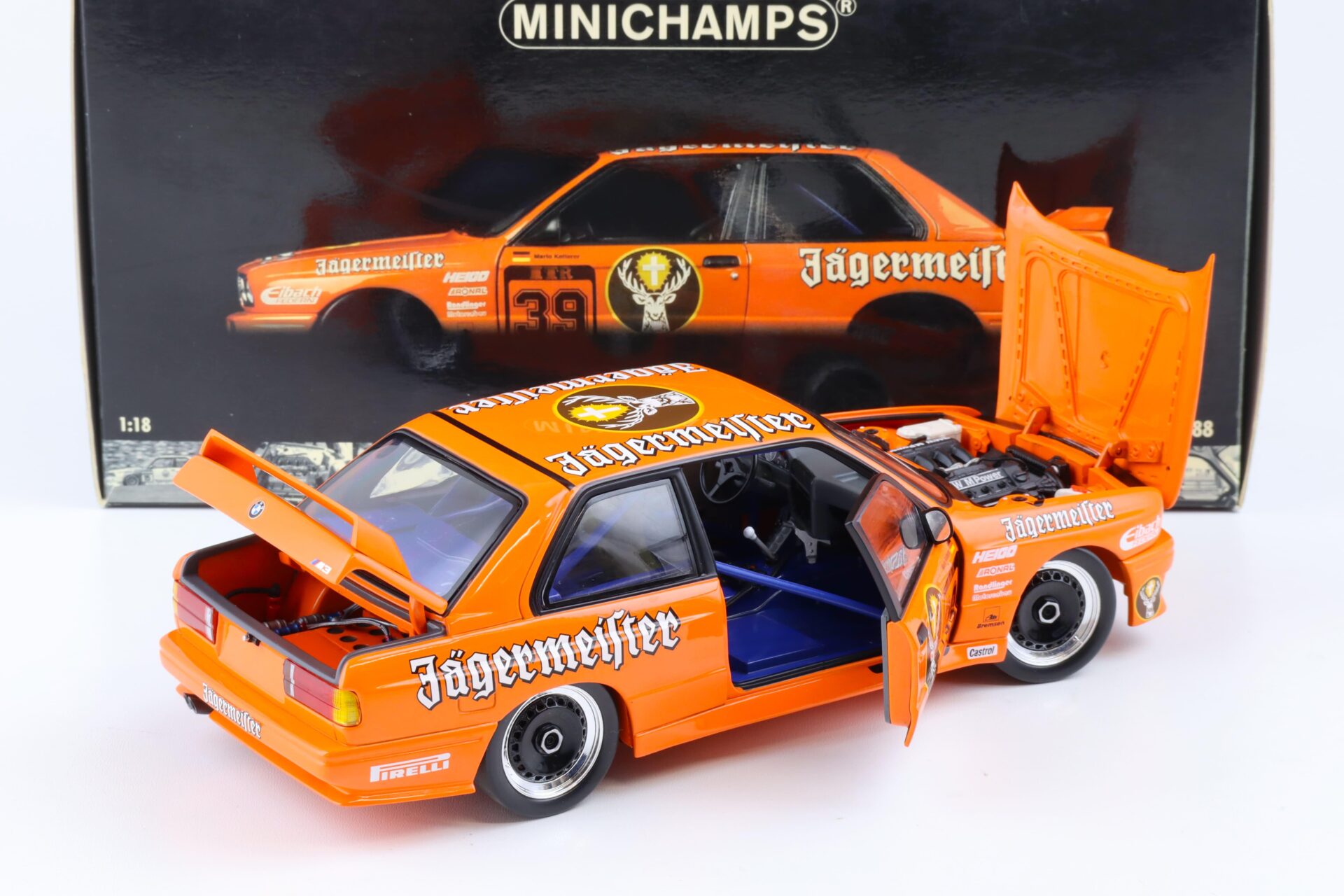 1:18 Minichamps BMW M3 E30 DTM 1988 Avus-Rennen Ketterer Jägermeister #39