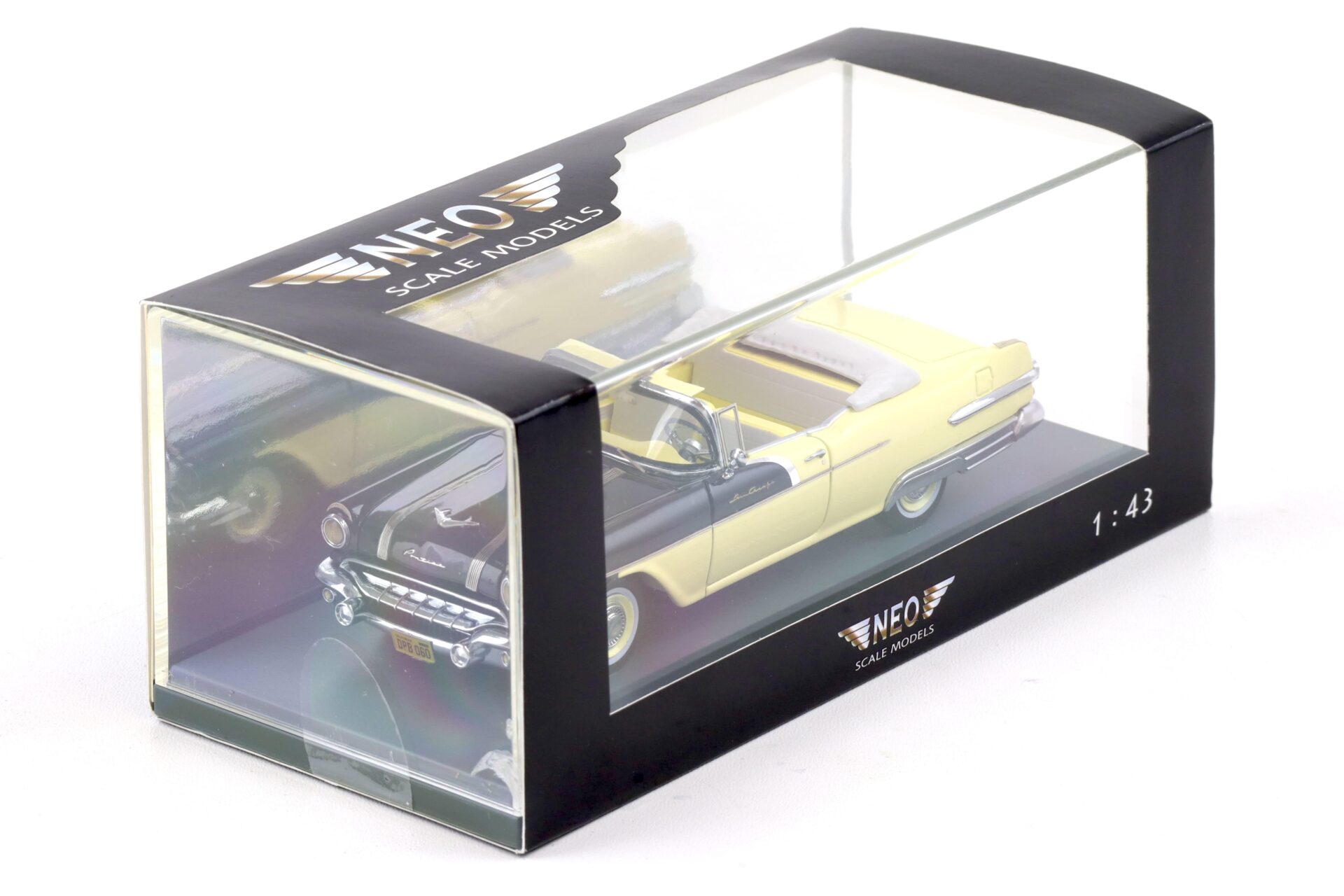 1:43 NEO Pontiac Star Chief Convertible yellow/ black 1956