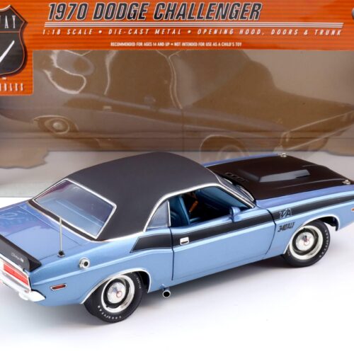 1:18 Highway61 Dodge Challenger T/A 340 Six Pak Coupe 1970 blue metallic