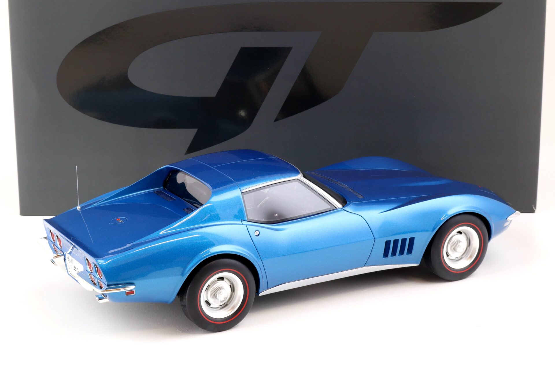 1:12 GT Spirit GT255 Chevrolet Corvette C3 Coupe 1968 blue metallic